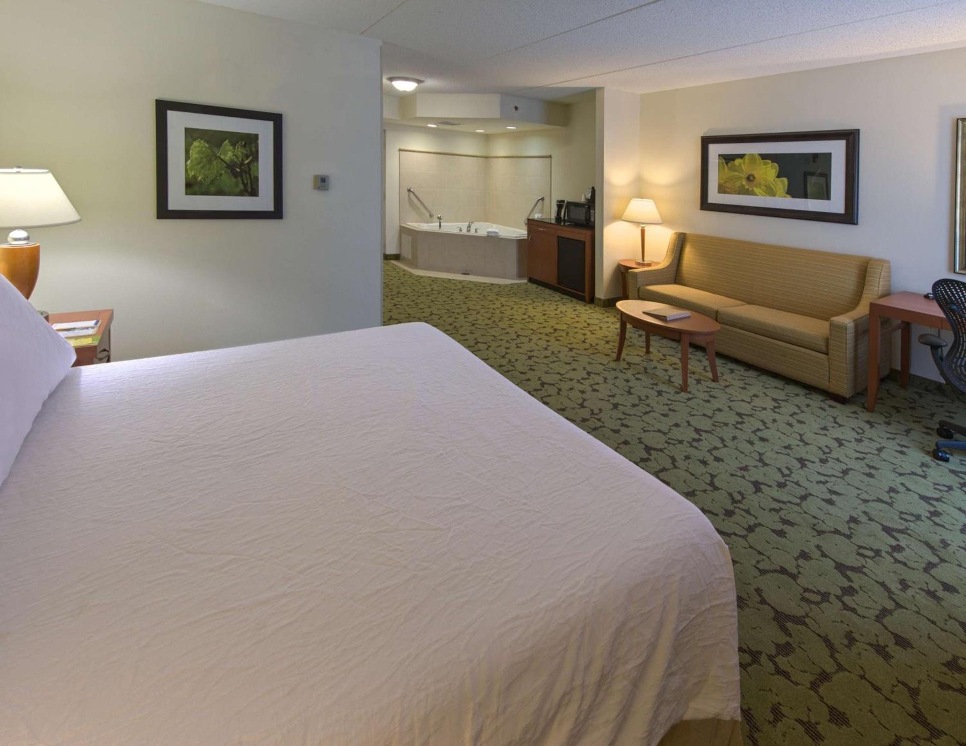 Hilton Garden Inn Tallahassee Central photo 27
