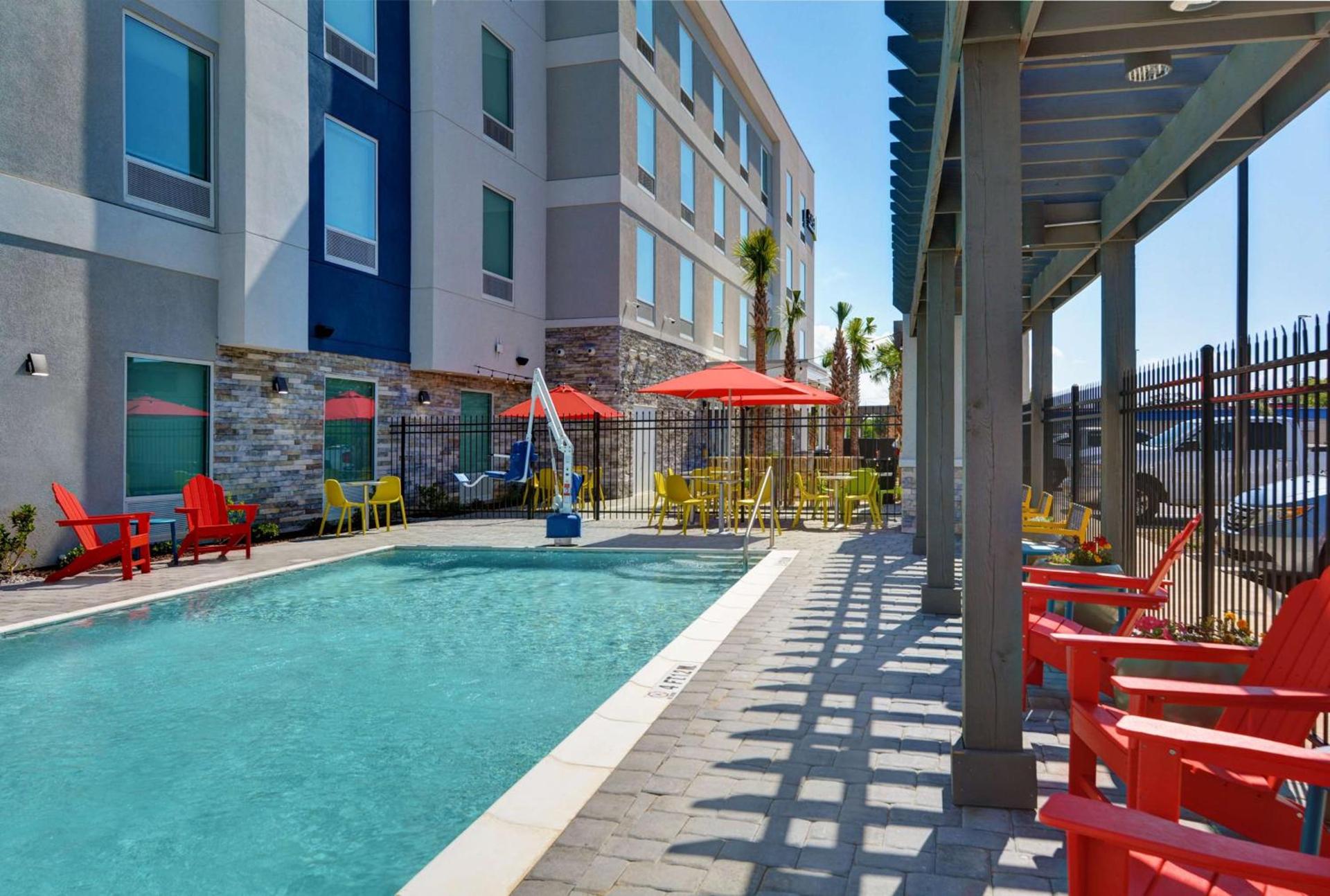 Home2 Suites by Hilton Panama City Beach photo 3