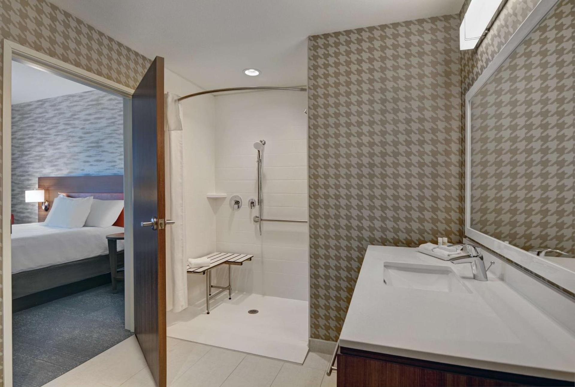 Home2 Suites by Hilton Panama City Beach photo 29