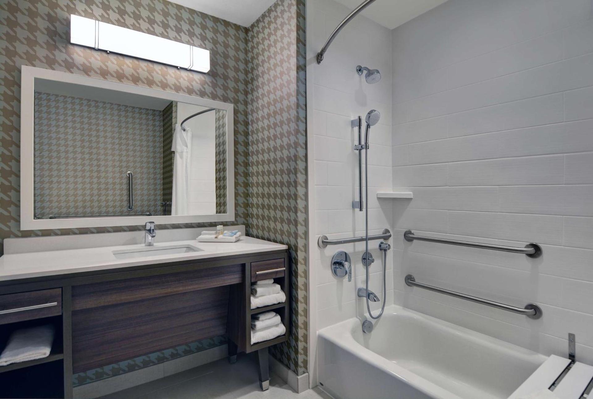 Home2 Suites by Hilton Panama City Beach photo 27