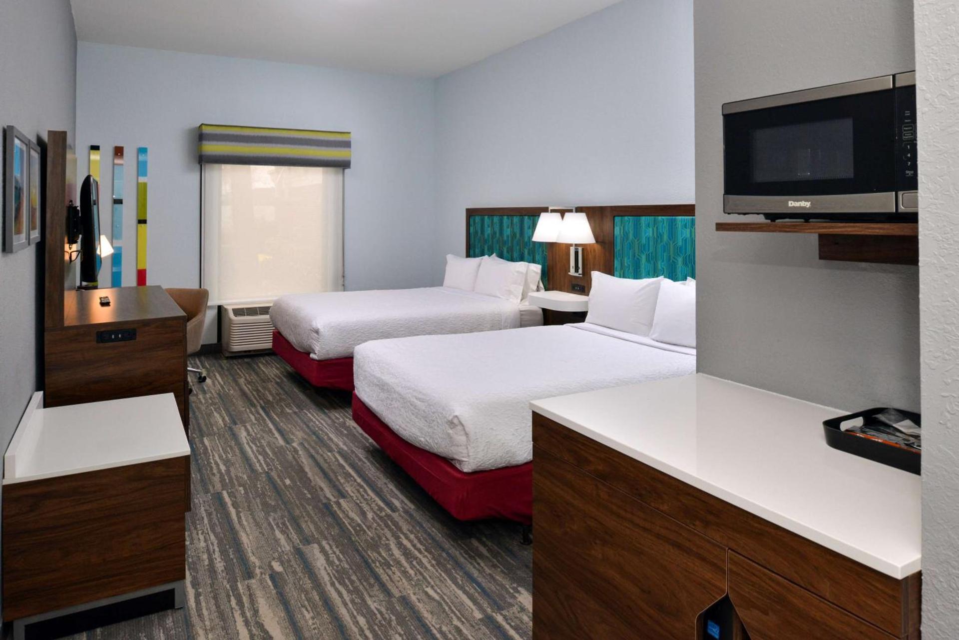 Hampton Inn by Hilton Panama City Beach photo 11