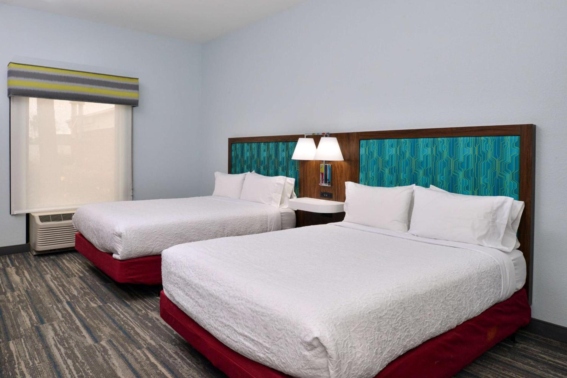 Hampton Inn by Hilton Panama City Beach photo 12