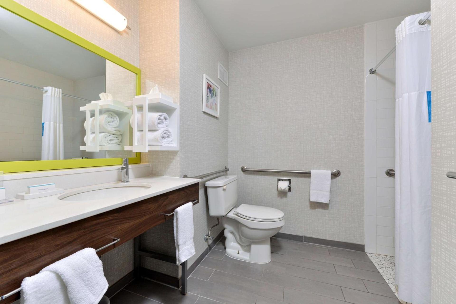 Hampton Inn by Hilton Panama City Beach photo 22