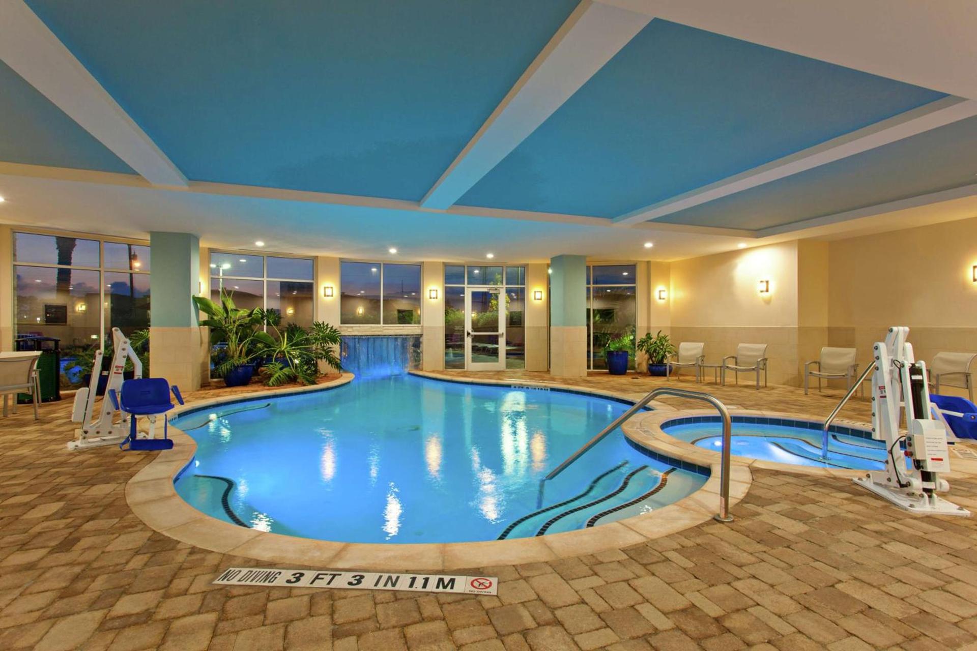 Hilton Garden Inn Victoria photo 12
