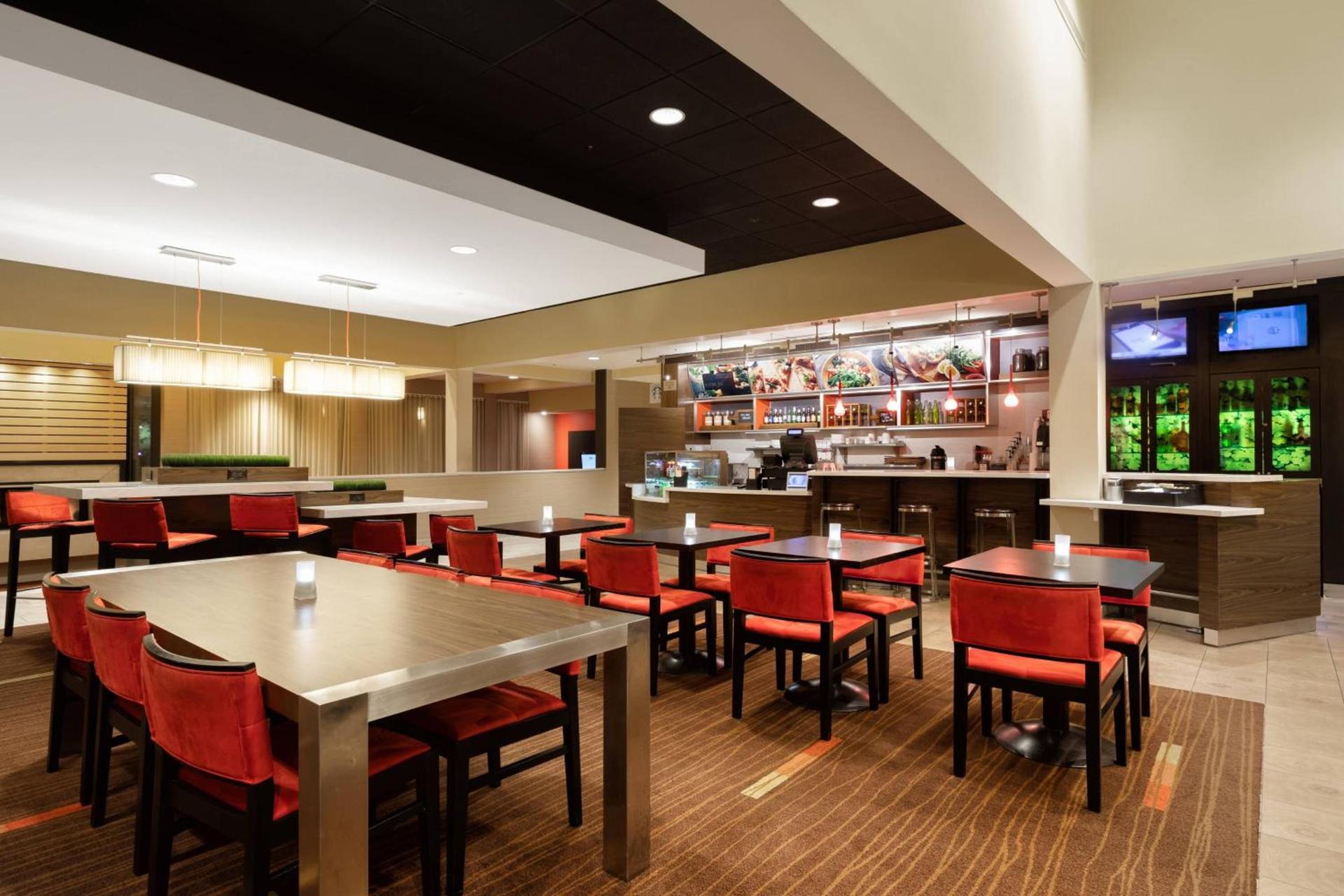 Courtyard by Marriott Dallas-Fort Worth/Bedford photo 31