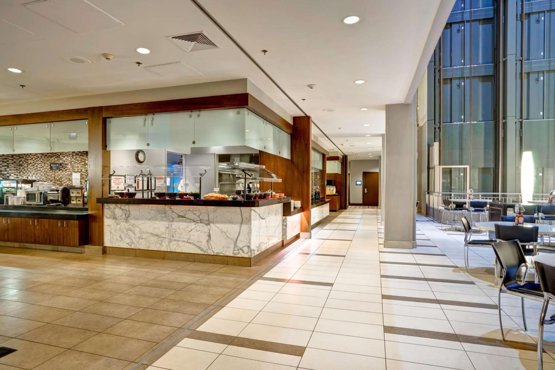 Embassy Suites Chicago - Downtown River North photo 18