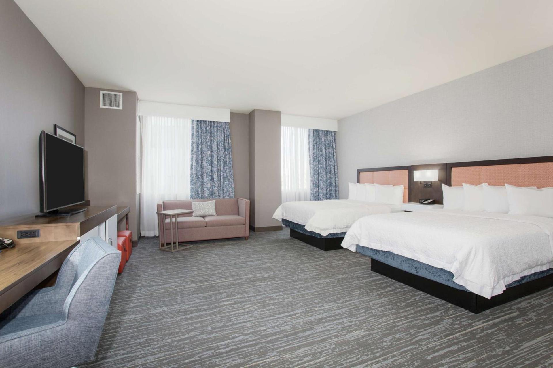 Hampton Inn & Suites Denver-Downtown photo 37