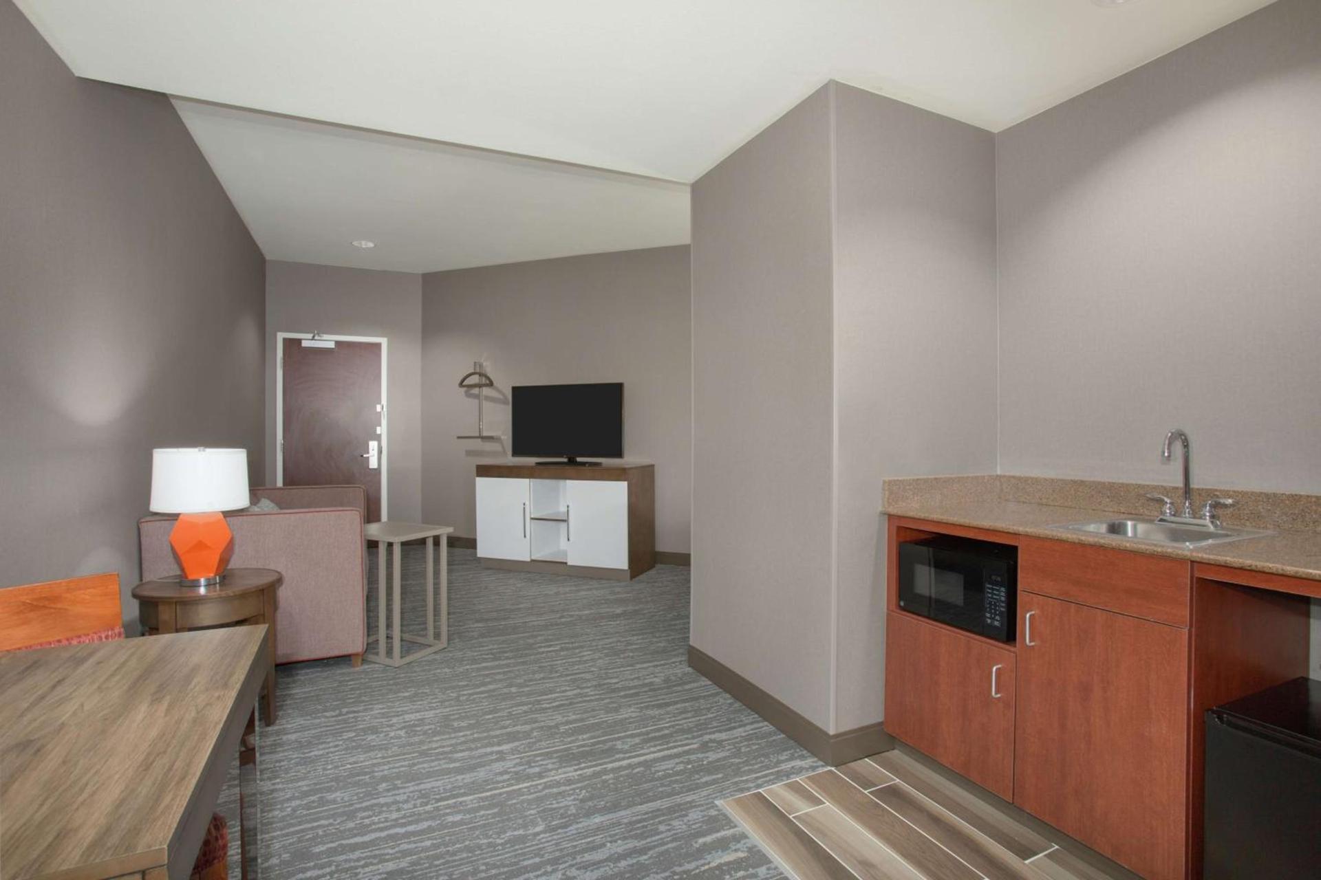Hampton Inn & Suites Denver-Downtown photo 51