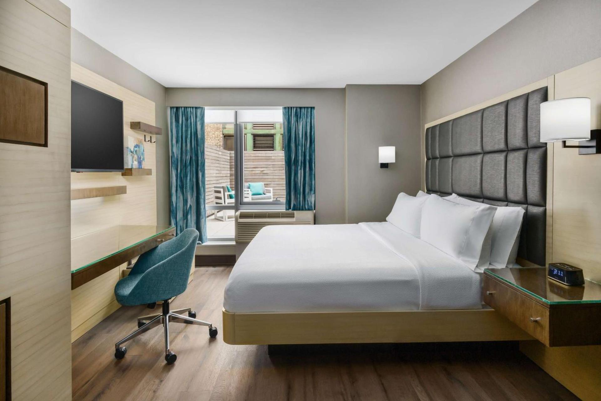 Hilton Garden Inn New York Times Square North photo 9