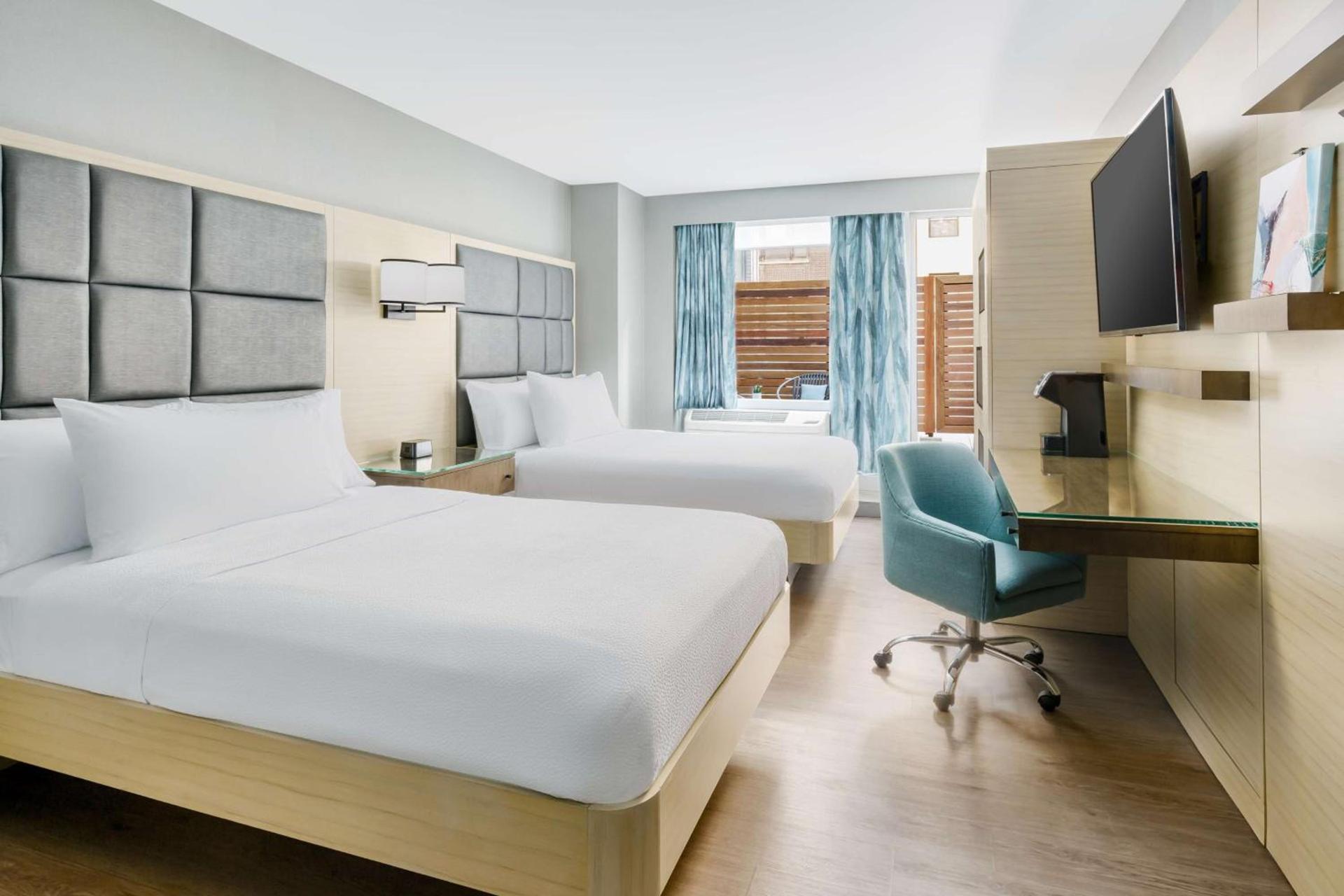 Hilton Garden Inn New York Times Square North photo 7