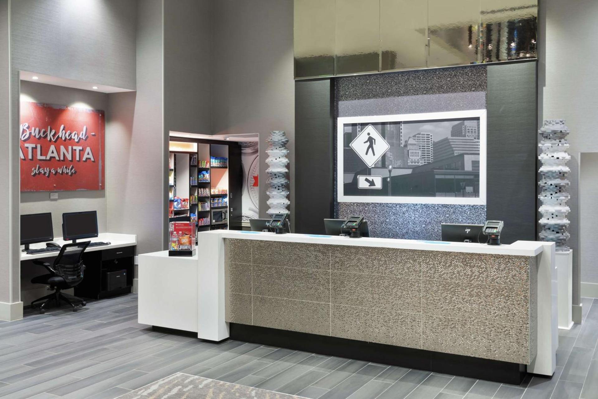 Hampton Inn & Suites Atlanta Buckhead Place photo 5