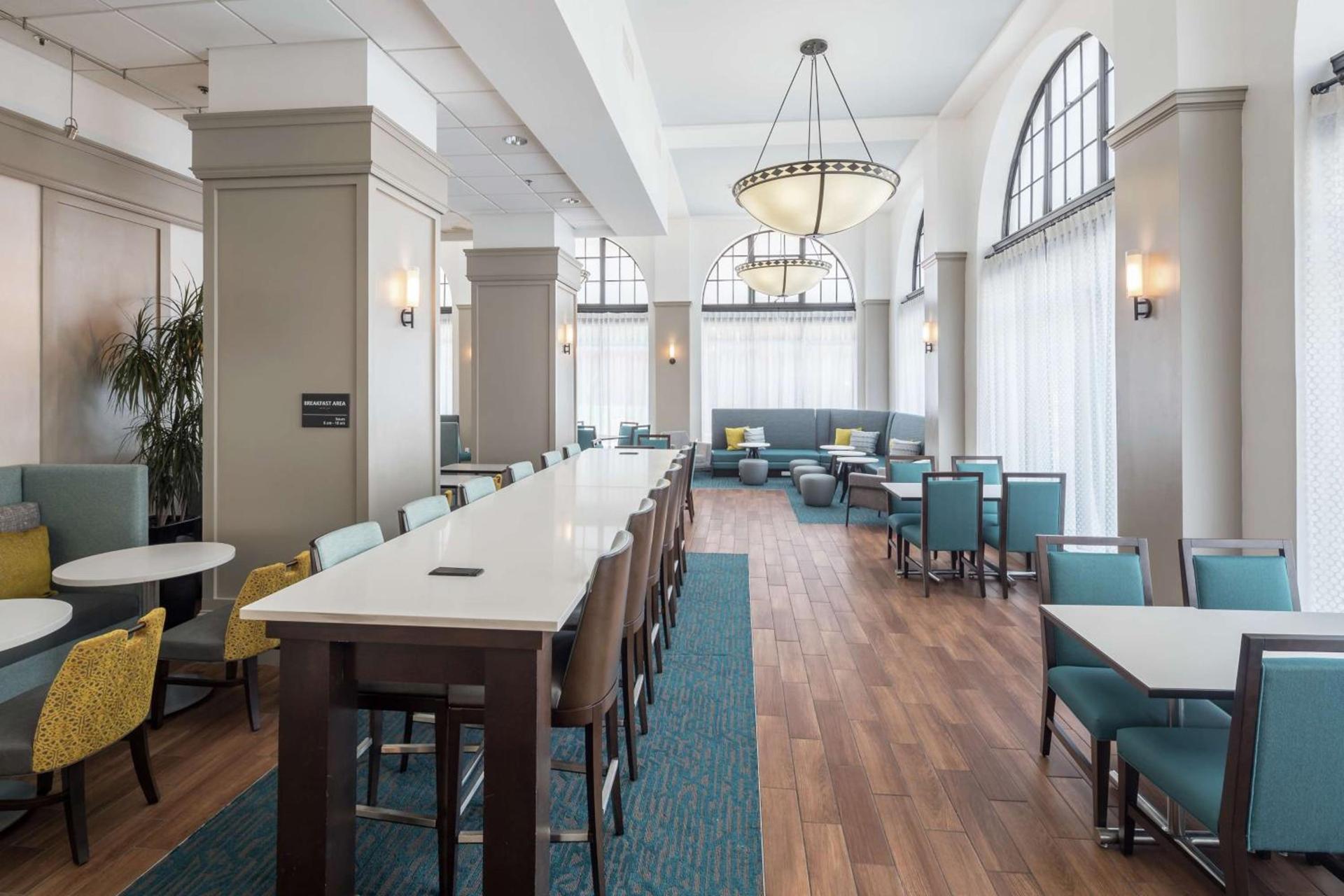 Hampton Inn & Suites Atlanta-Downtown photo 19