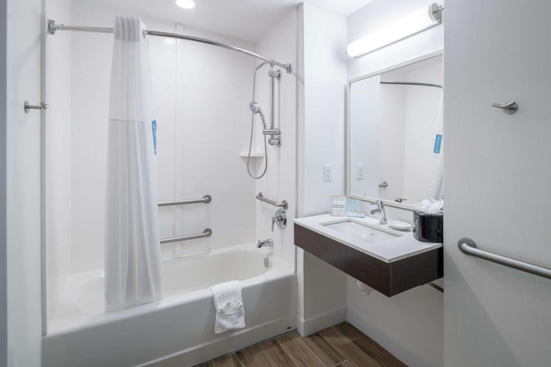 Hampton Inn & Suites Atlanta-Downtown photo 39