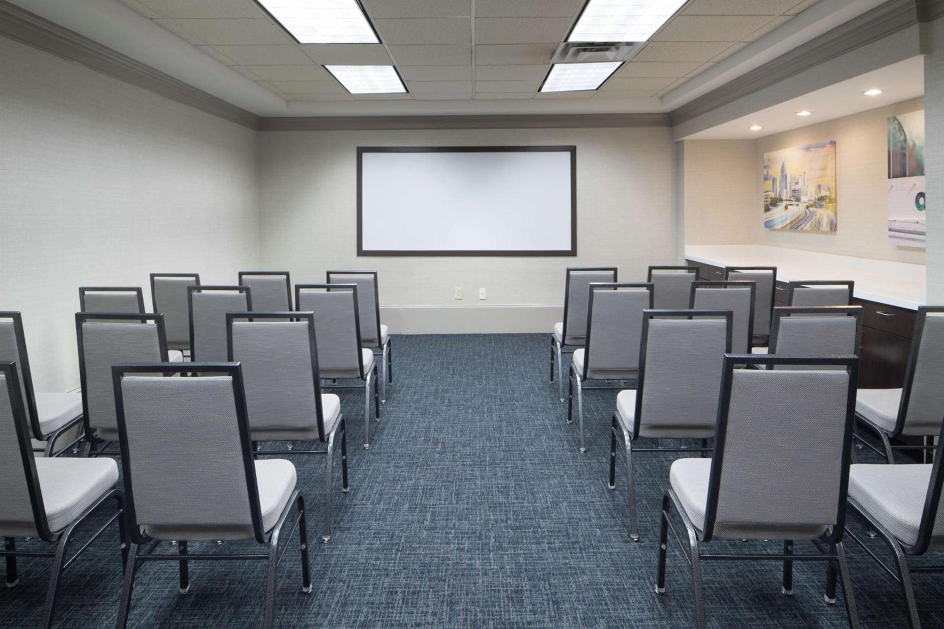 Hampton Inn & Suites Atlanta-Downtown photo 45