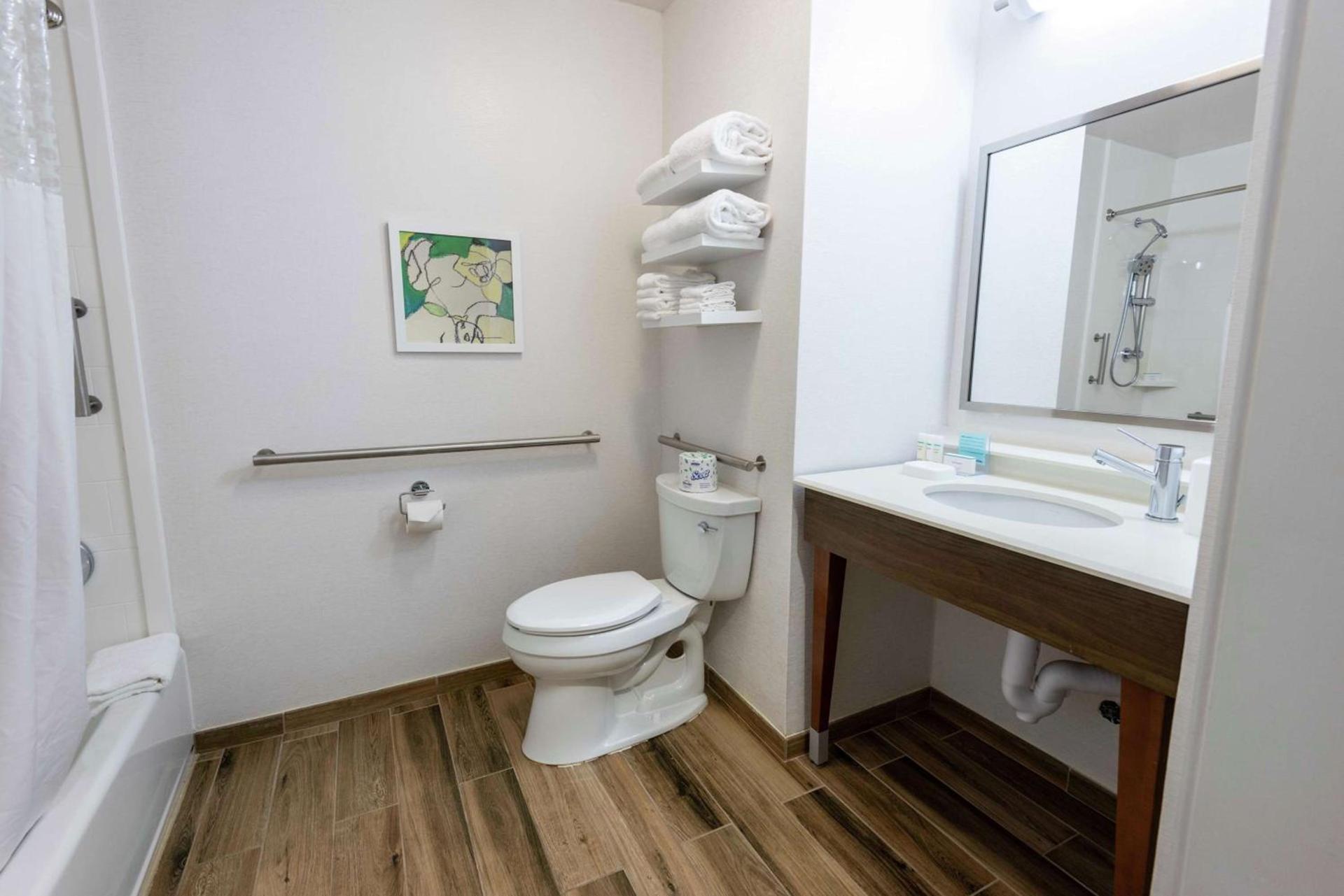 Hampton Inn Boca Raton photo 21