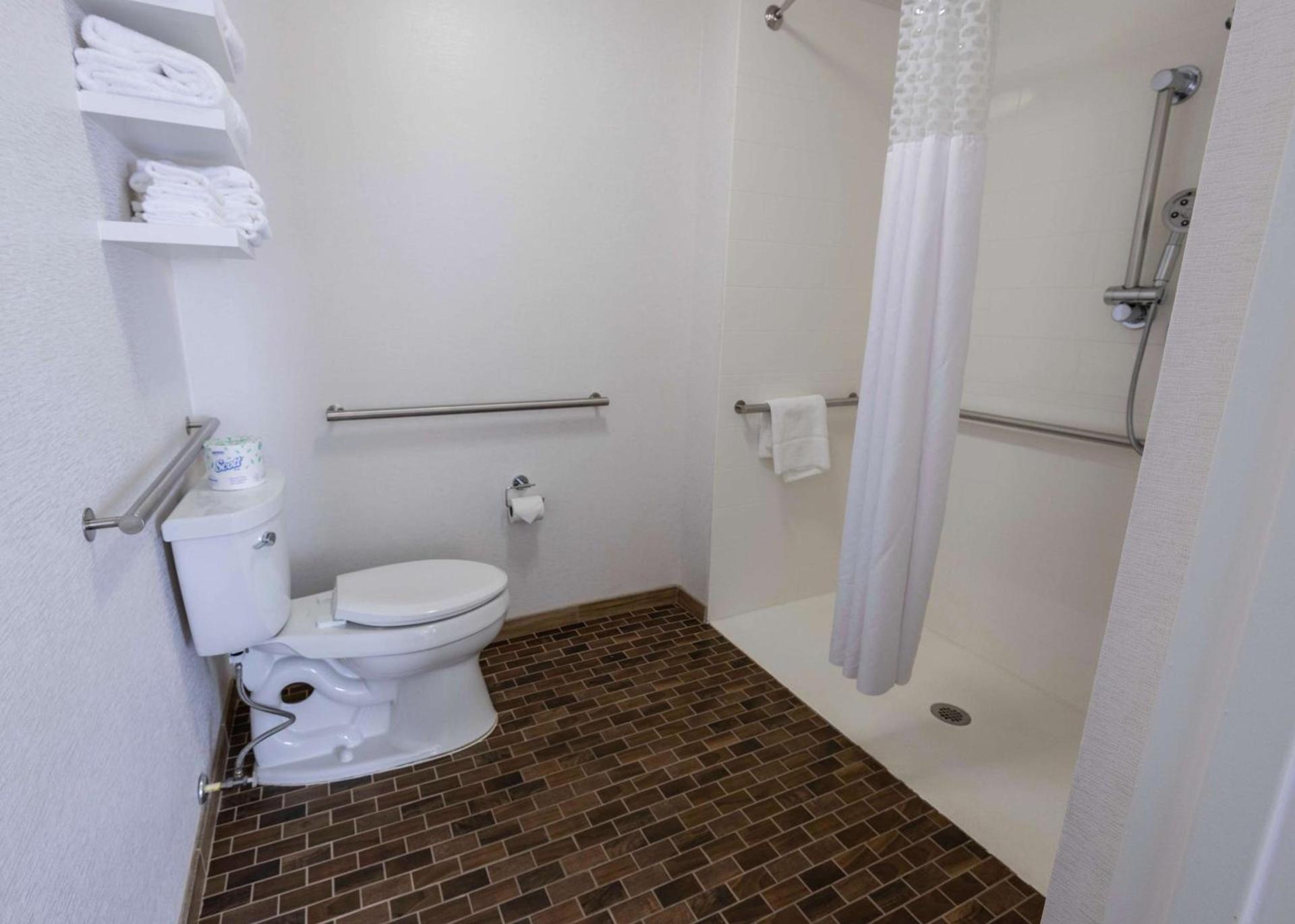 Hampton Inn Boca Raton photo 41