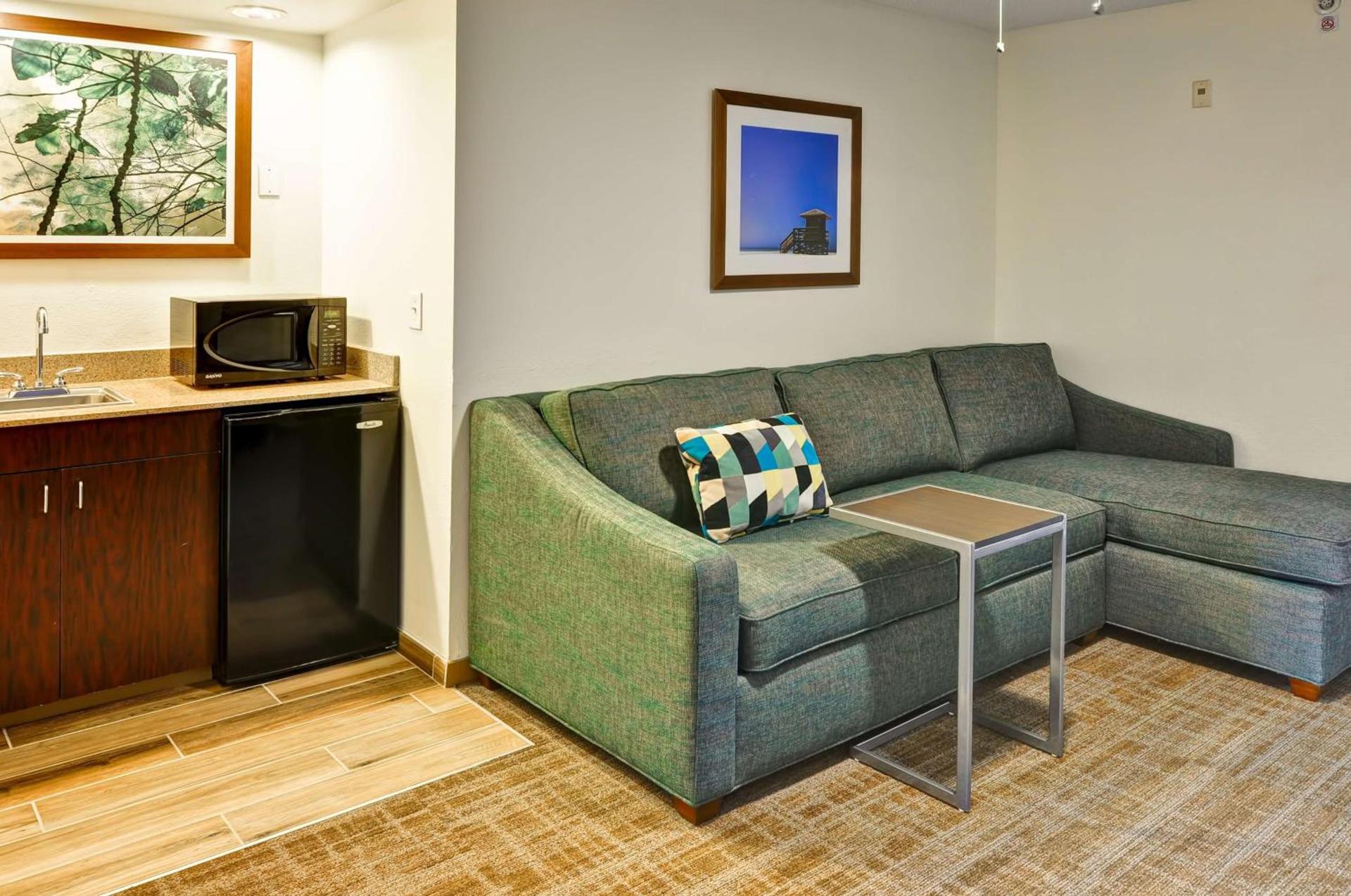 Hampton Inn Boca Raton photo 49