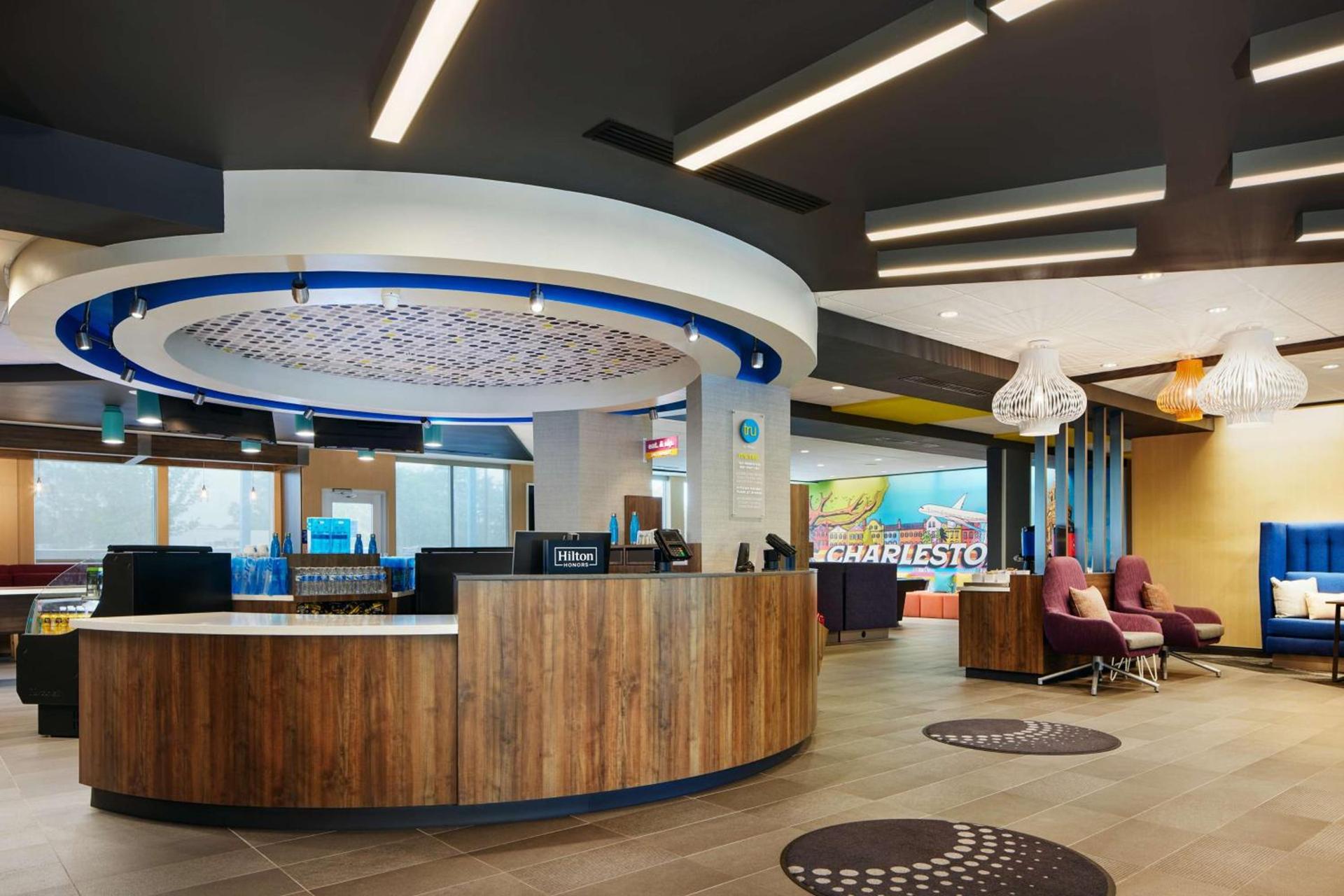 Tru By Hilton Charleston Airport photo 5