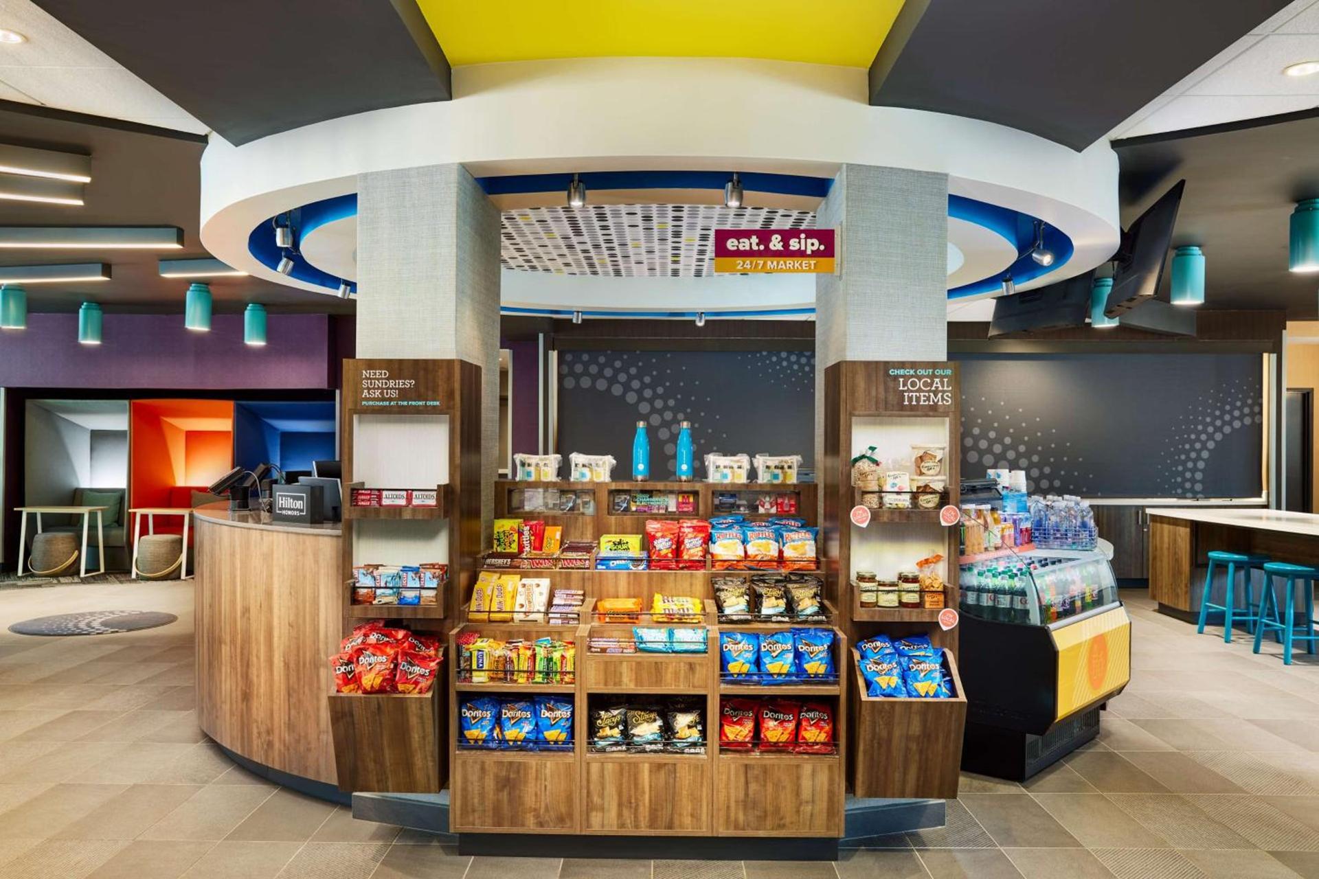 Tru By Hilton Charleston Airport photo 8