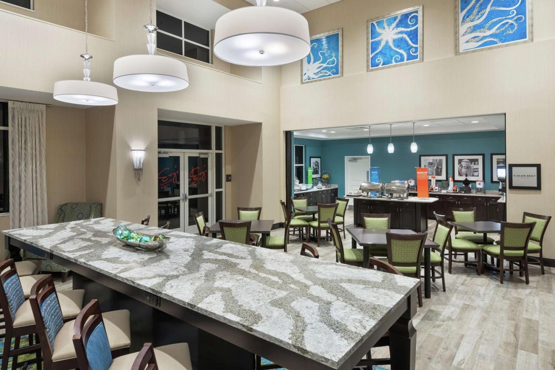 Hampton Inn and Suites Clearwater Beach photo 23