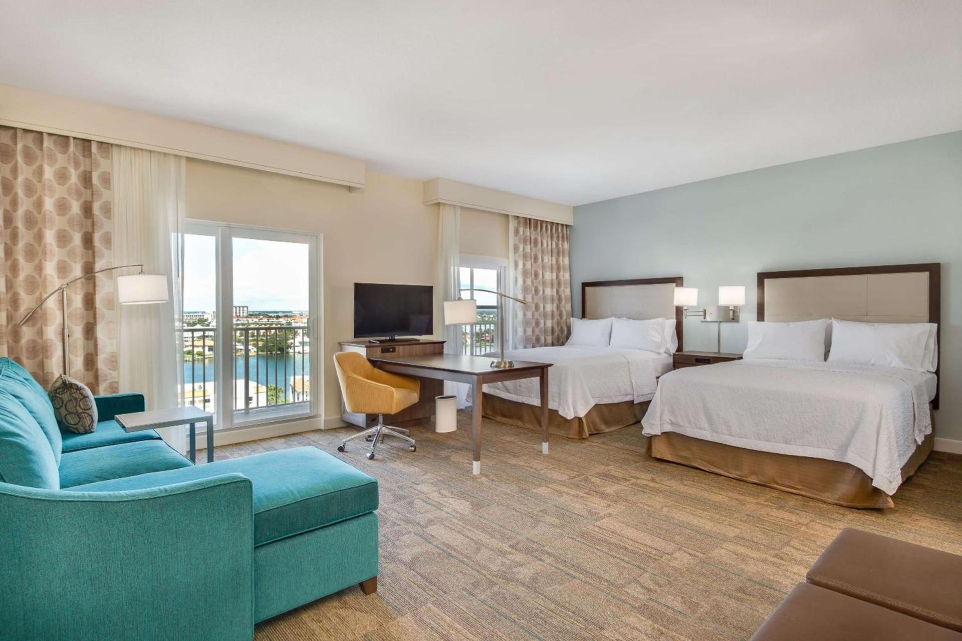 Hampton Inn and Suites Clearwater Beach photo 37