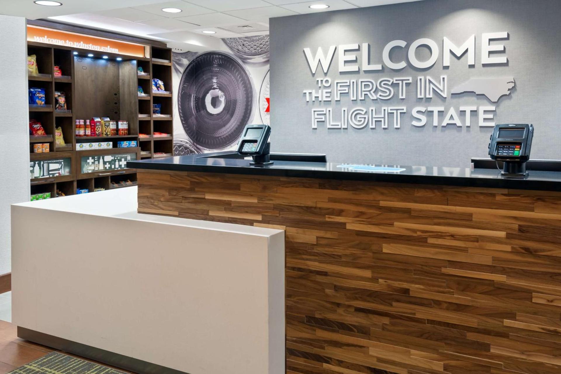 Hampton Inn & Suites Winston-Salem/University Area photo 5