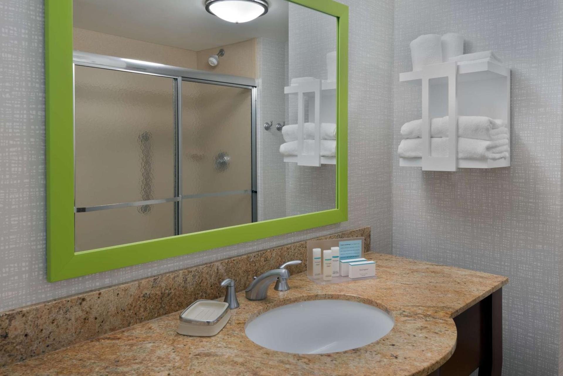 Hampton Inn & Suites Winston-Salem/University Area photo 19