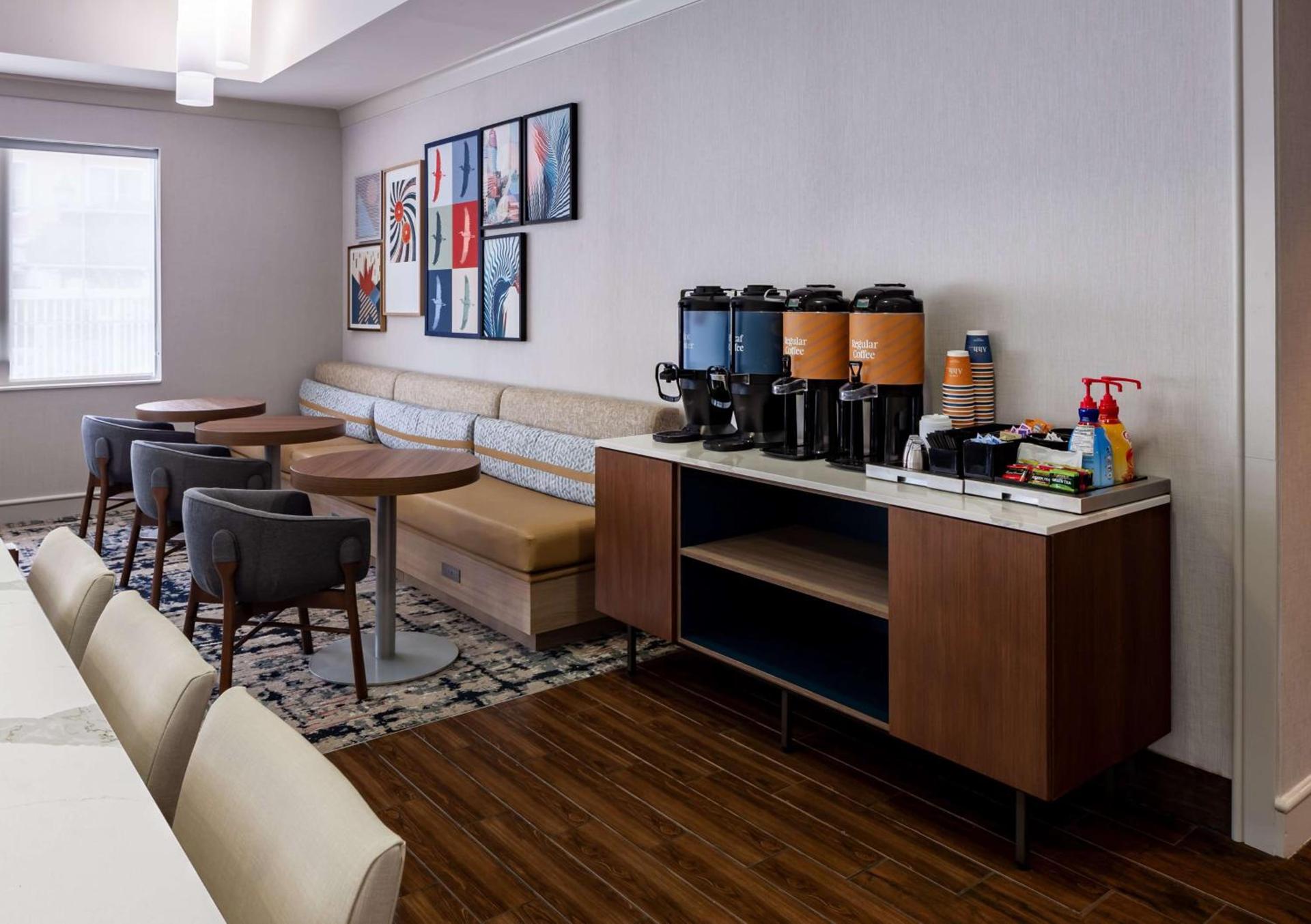 Homewood Suites by Hilton Jacksonville-South/St. Johns Ctr. photo 10