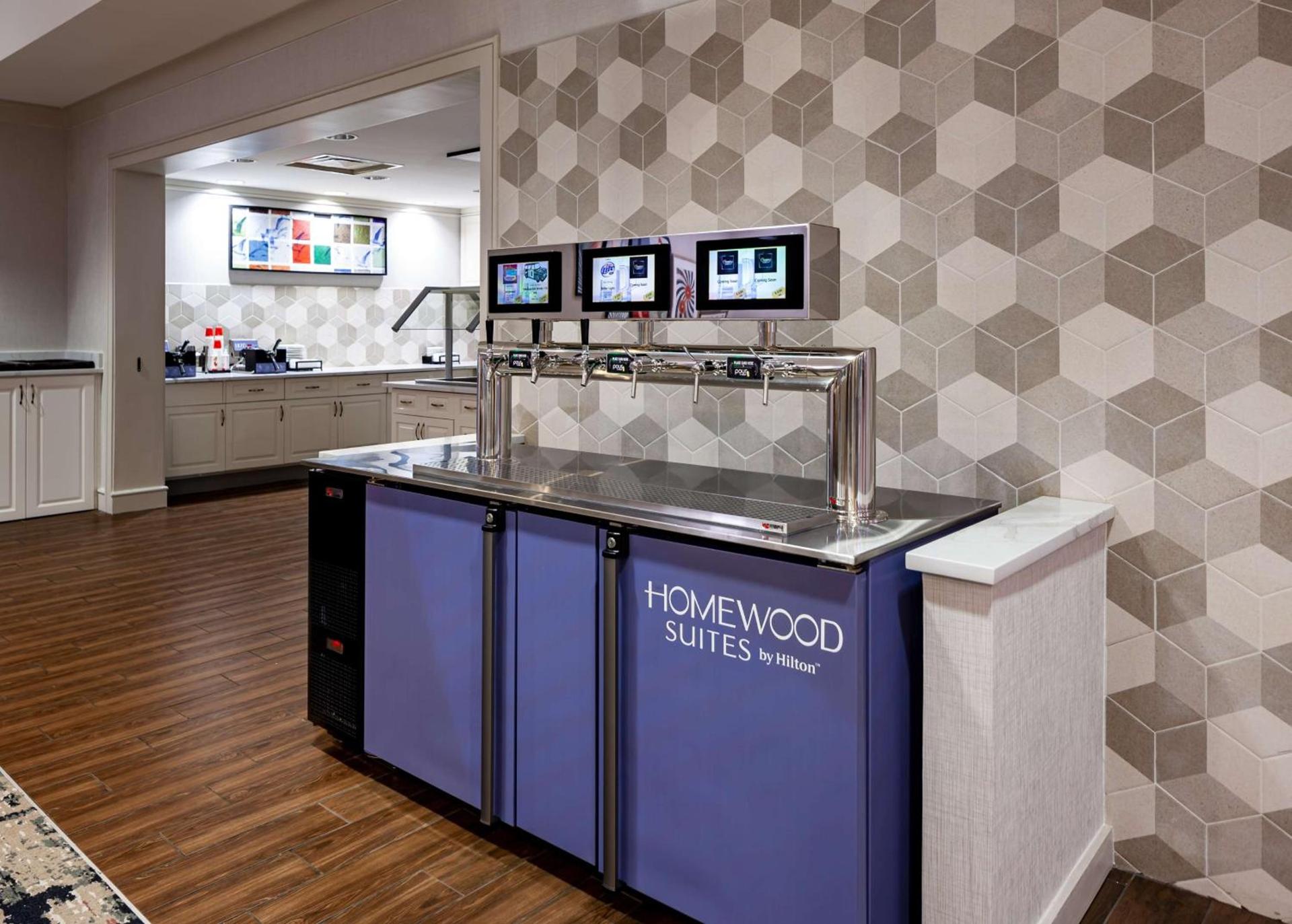 Homewood Suites by Hilton Jacksonville-South/St. Johns Ctr. photo 14