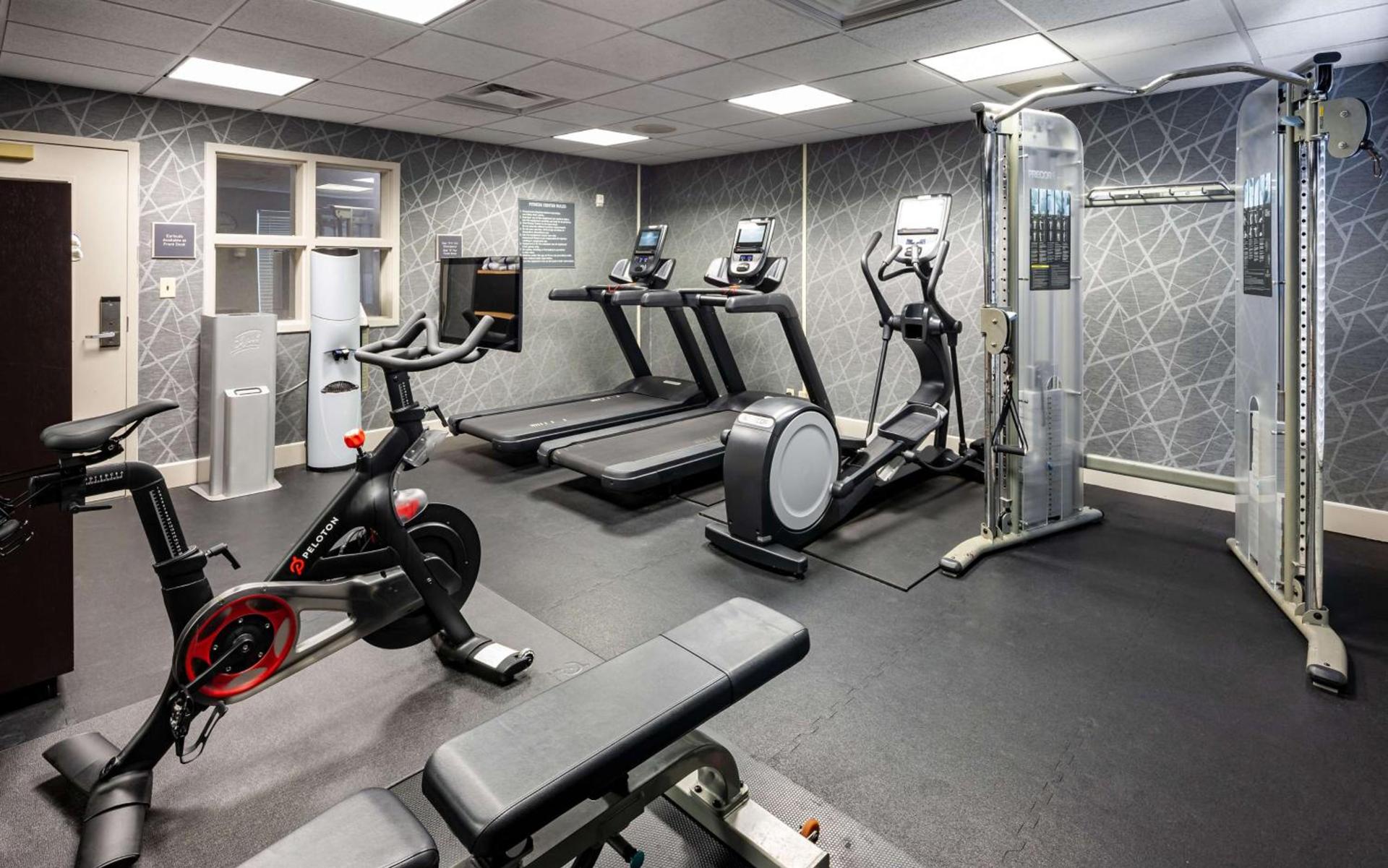 Homewood Suites by Hilton Jacksonville-South/St. Johns Ctr. photo 16