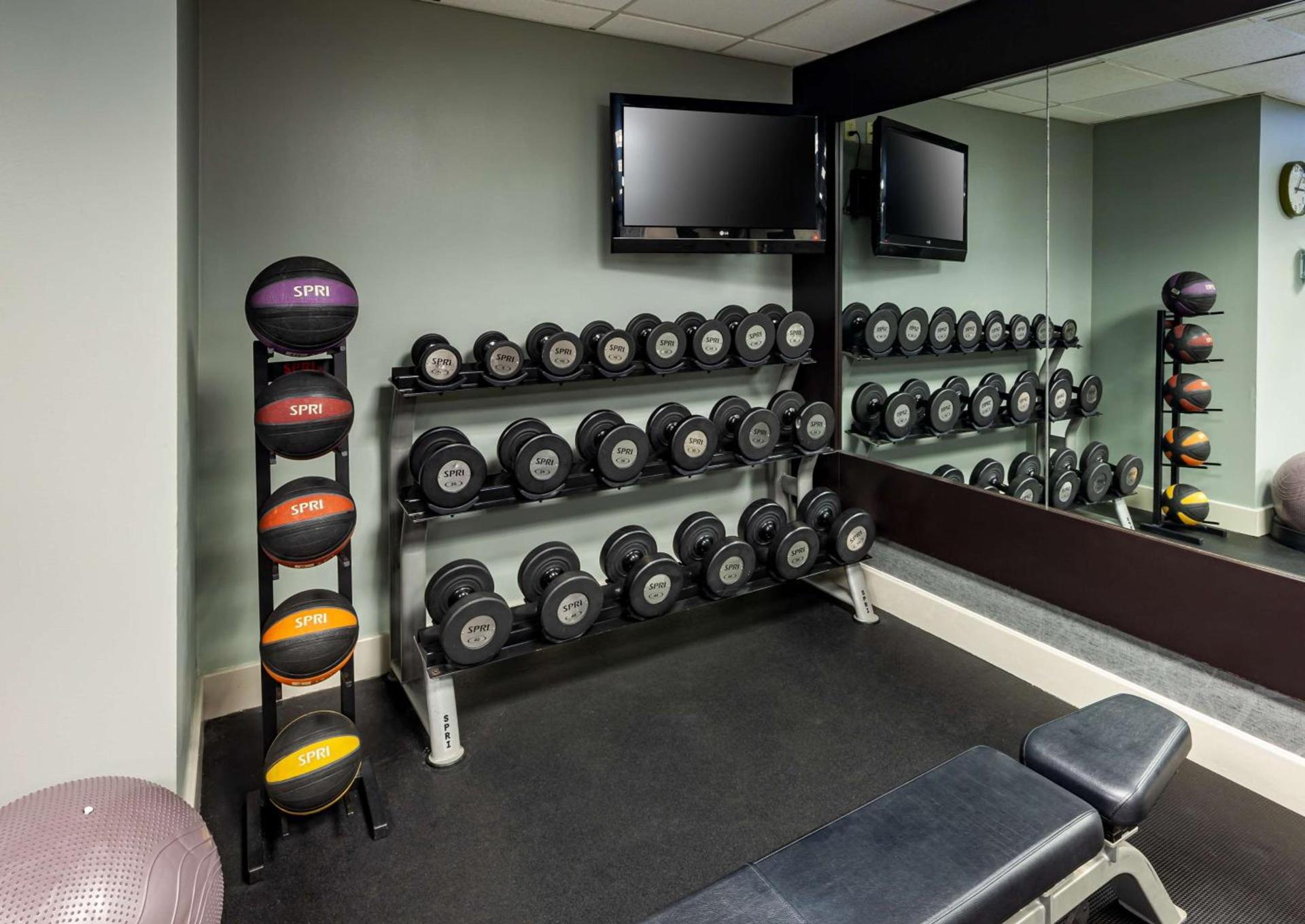 Homewood Suites by Hilton Jacksonville-South/St. Johns Ctr. photo 17
