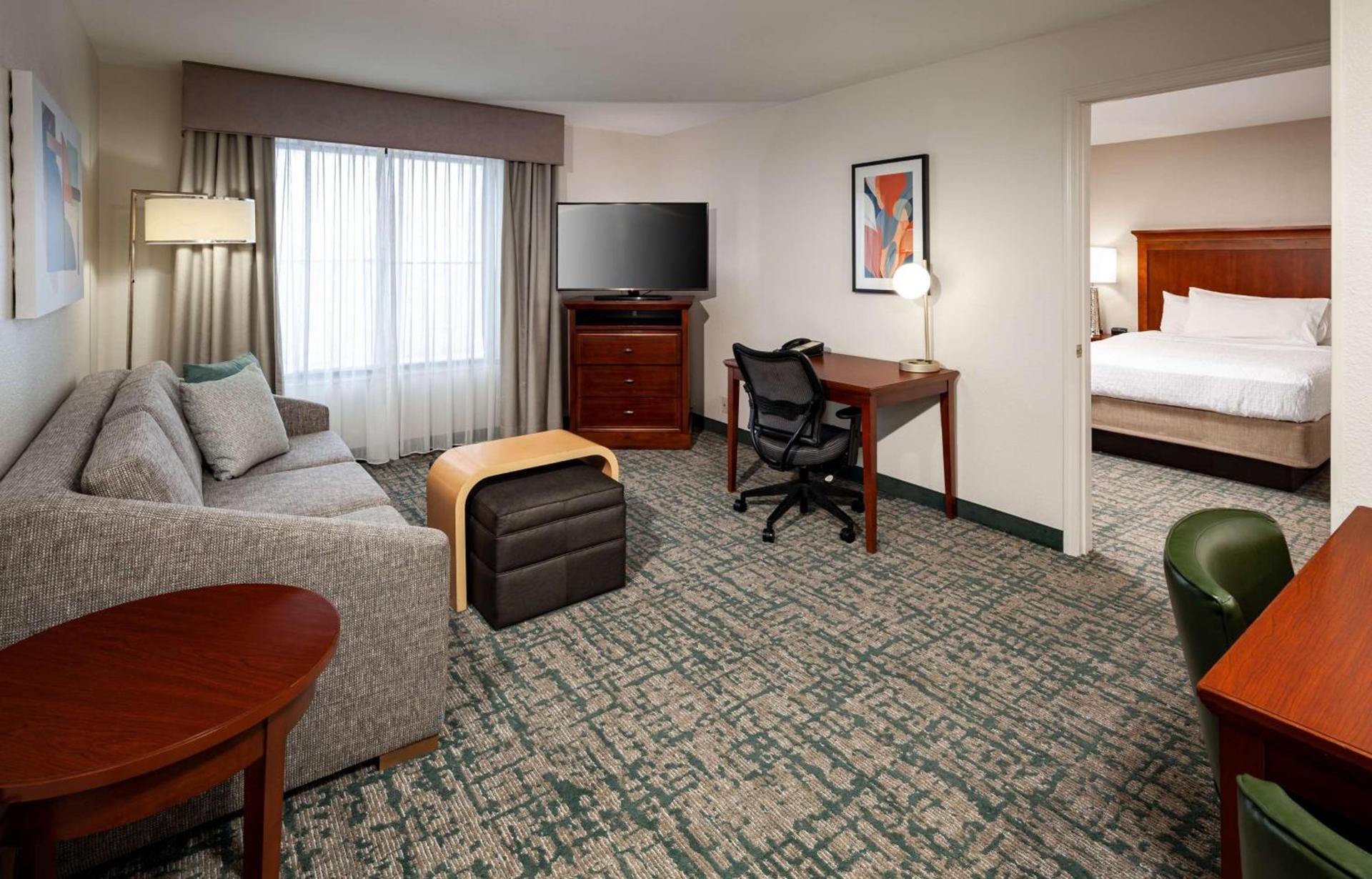 Homewood Suites by Hilton Jacksonville-South/St. Johns Ctr. photo 25