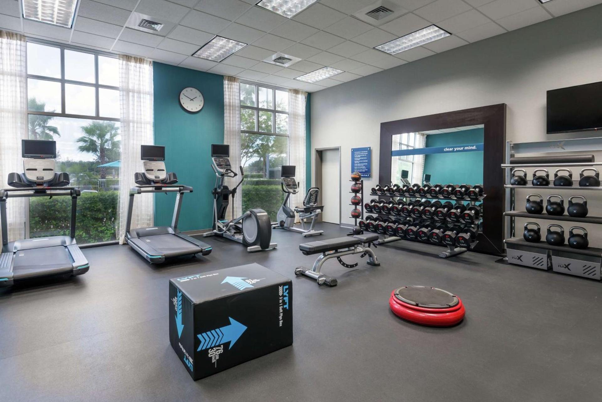 Hampton Inn & Suites Orlando Airport at Gateway Village photo 14