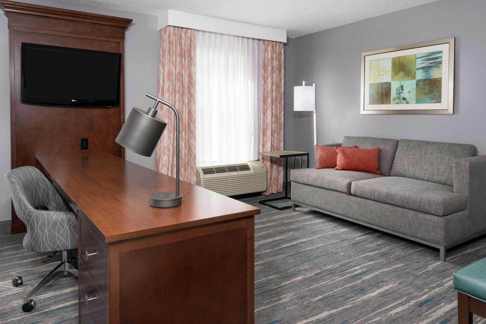 Hampton Inn & Suites Orlando Airport at Gateway Village photo 15