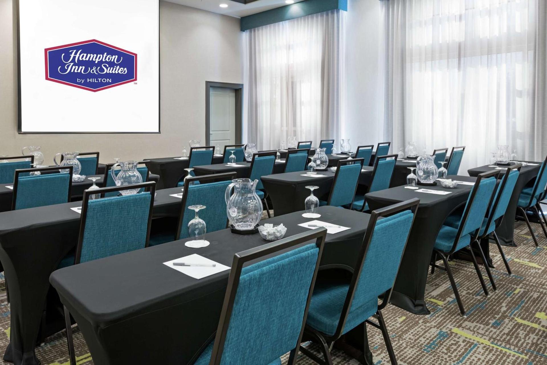 Hampton Inn & Suites Orlando Airport at Gateway Village photo 44