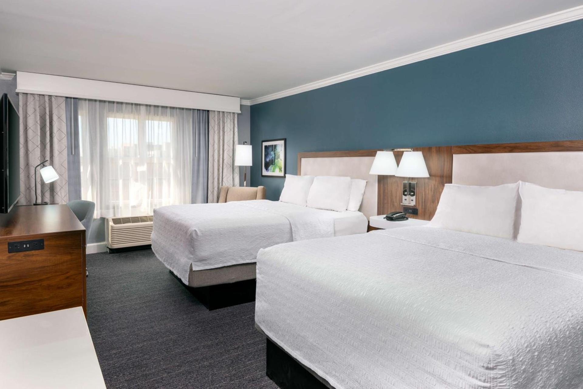 Hampton Inn Savannah Historic District photo 14