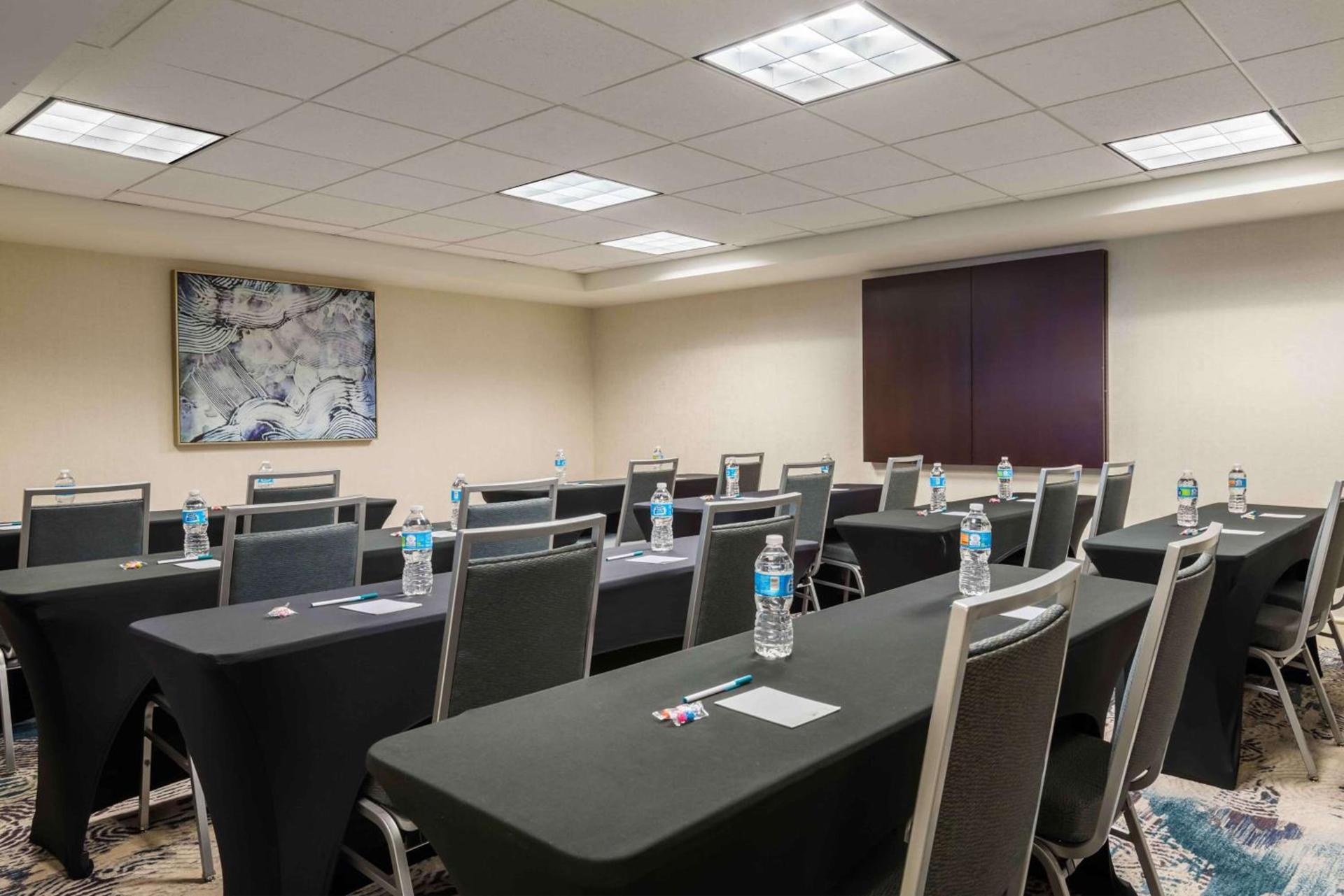 Homewood Suites by Hilton Tampa Airport - Westshore photo 7