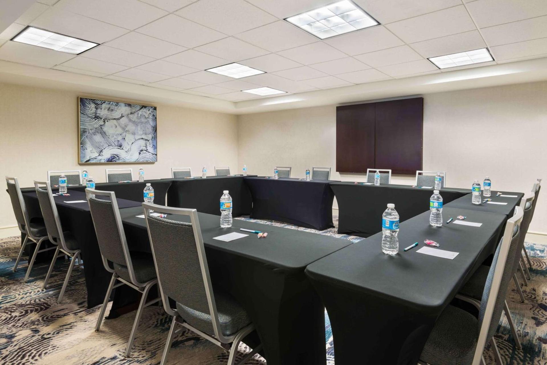 Homewood Suites by Hilton Tampa Airport - Westshore photo 9