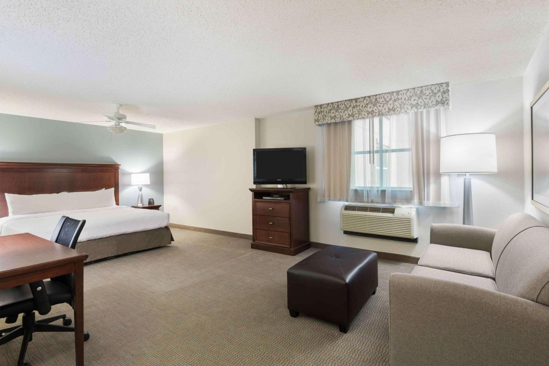 Homewood Suites by Hilton Tampa Airport - Westshore photo 14
