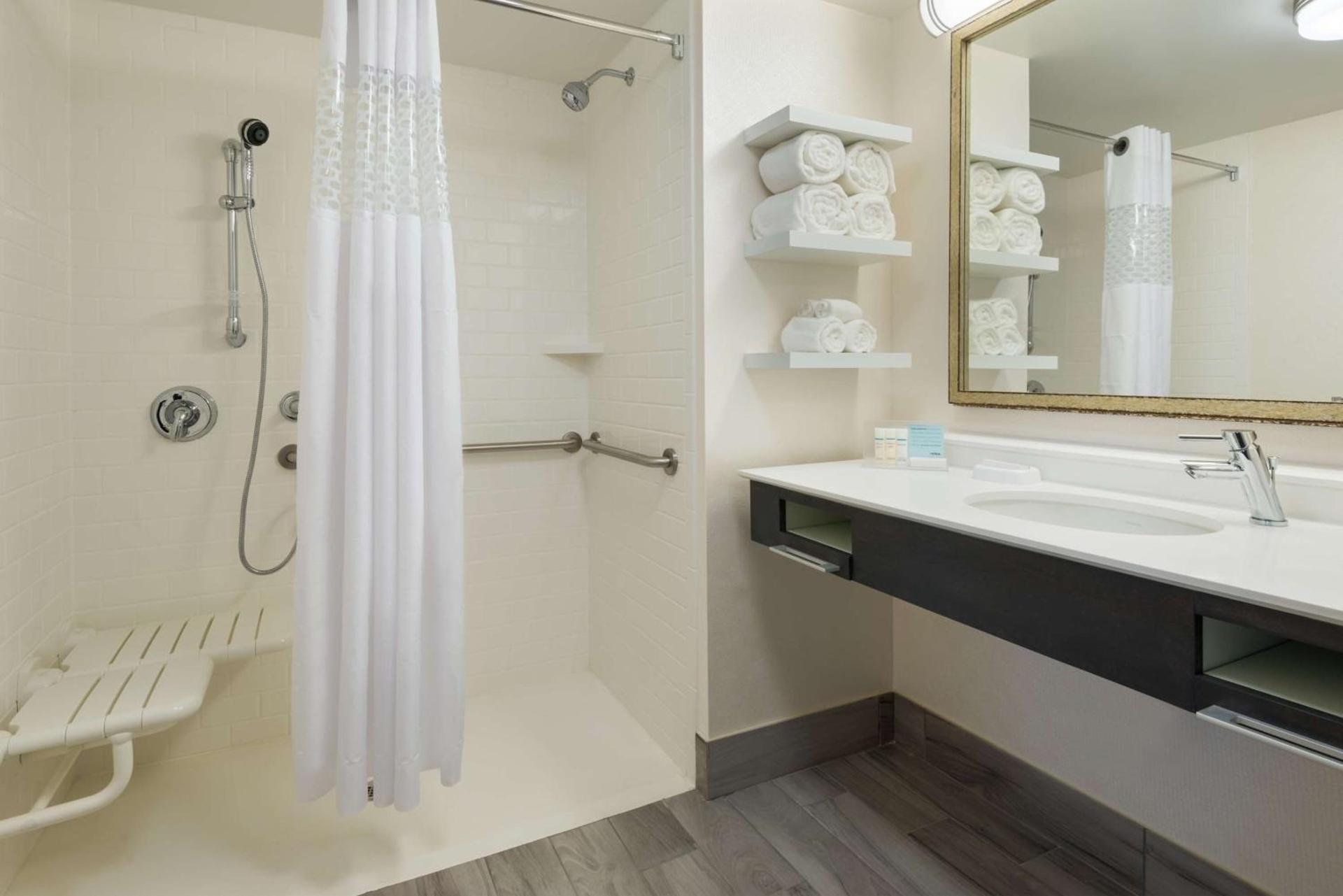 Hampton Inn & Suites Tampa Airport Avion Park Westshore photo 21