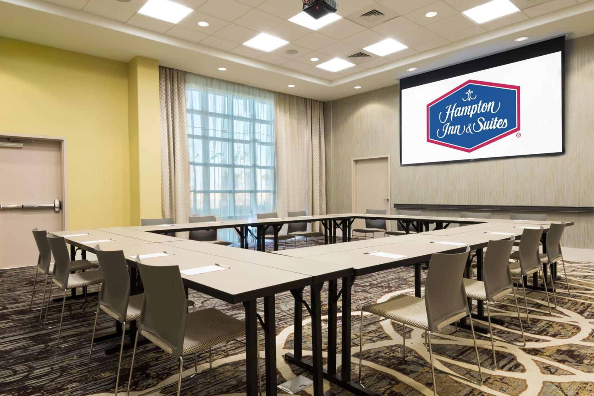 Hampton Inn & Suites Tampa Airport Avion Park Westshore photo 30