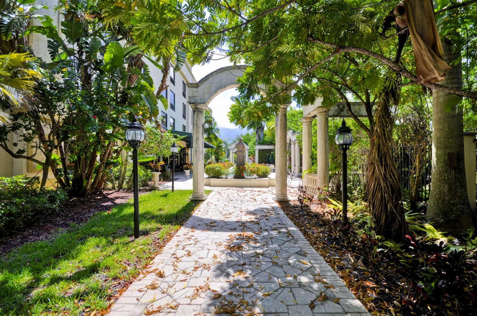 Hampton Inn Palm Beach Gardens photo 4