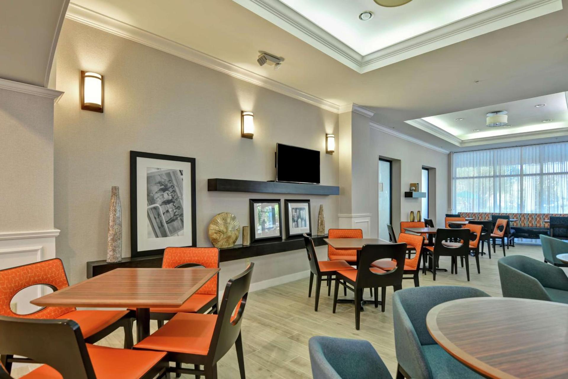 Hampton Inn Palm Beach Gardens photo 13
