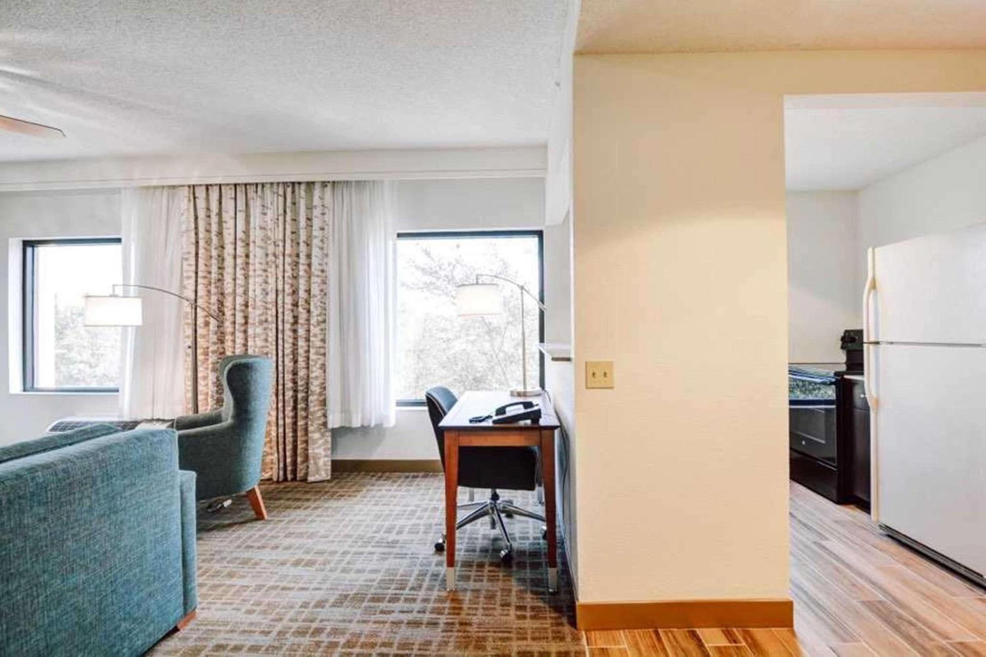 Hampton Inn Palm Beach Gardens photo 36