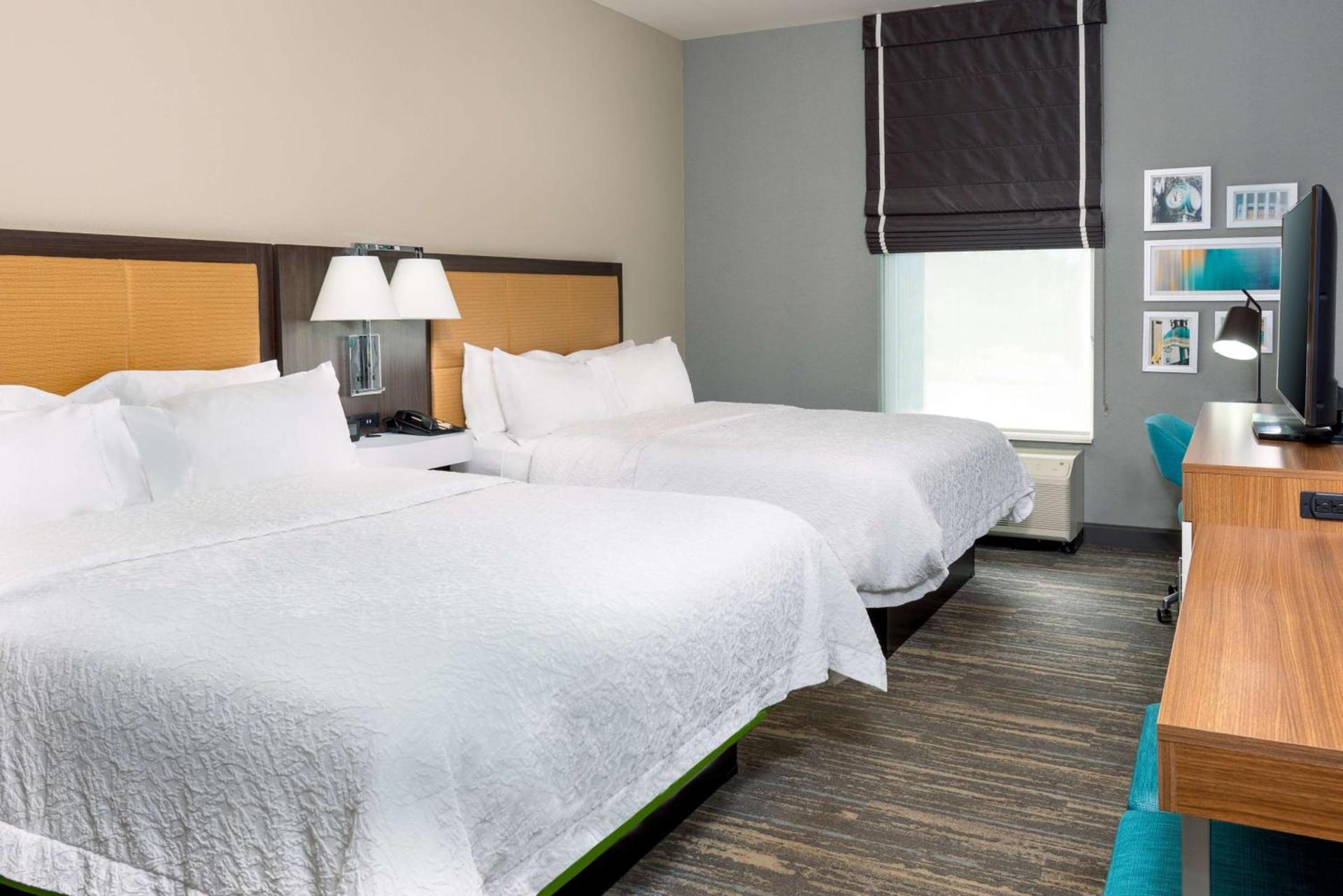 Hampton Inn & Suites Tallahassee Capitol-University photo 22