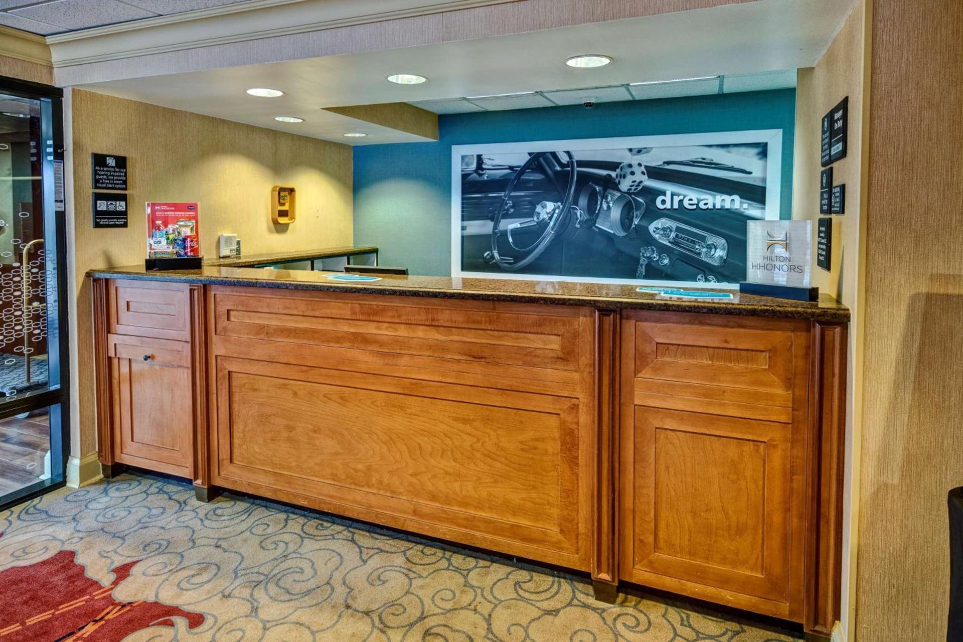 Hampton Inn Concord/Kannapolis photo 5