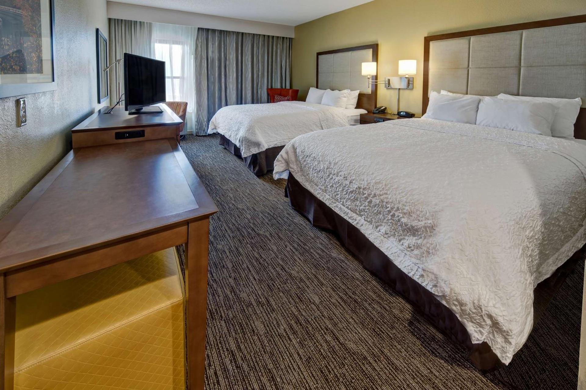 Hampton Inn Concord/Kannapolis photo 12