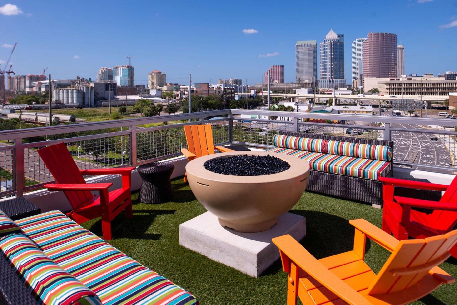 Home2 Suites By Hilton Tampa Downtown Channel District photo 5