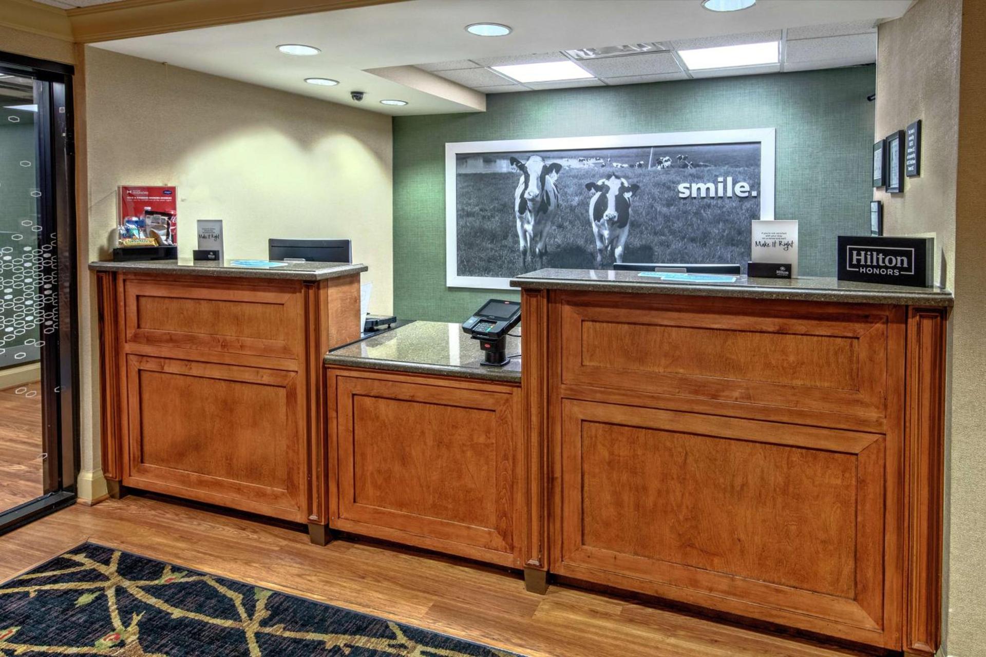 Hampton Inn Charlotte/Matthews photo 5