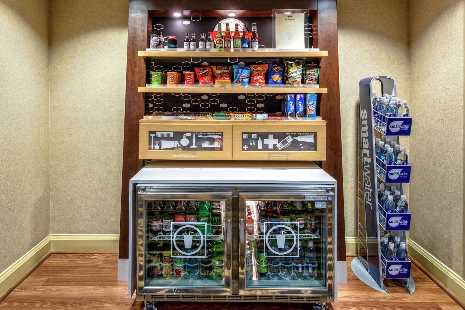 Hampton Inn Charlotte/Matthews photo 8